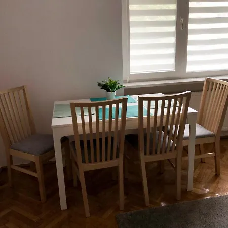 アパート Apartament Probostwo ルブリン
